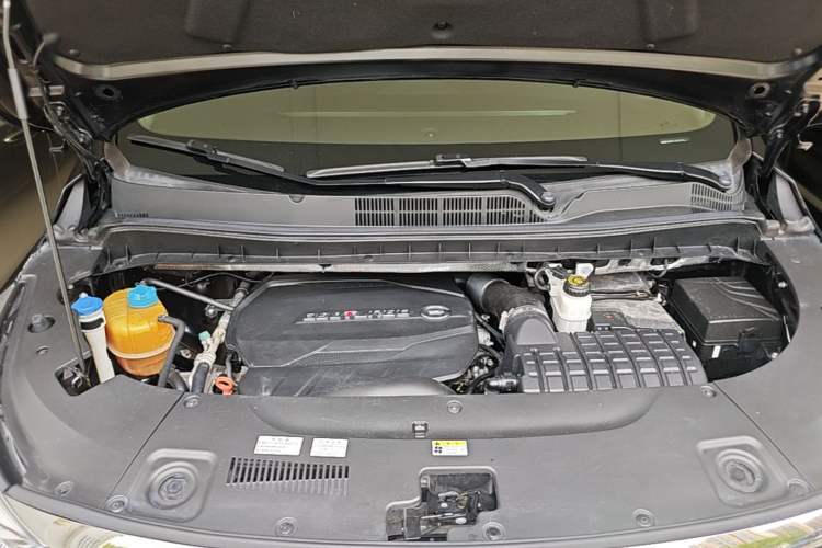 Used GAC Trumpchi M8 2021 Master Series 390T Ultimate Edition Engine Bay