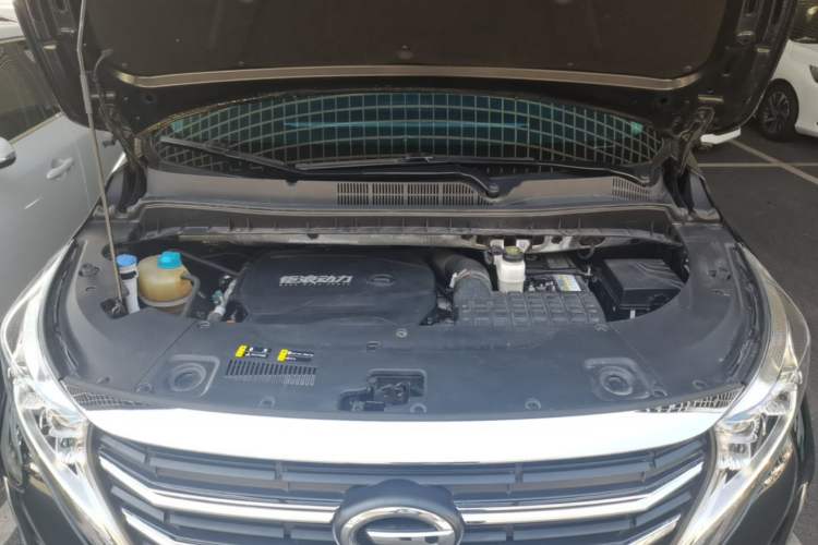 Used GAC Trumpchi M8 2021 Revised Version Lingxiu Series 390T Luxury Edition Engine Bay
