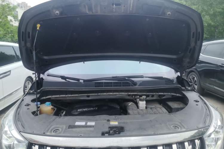 Used GAC Trumpchi M8 2021 Master Series 390T Ultimate Edition Engine Bay