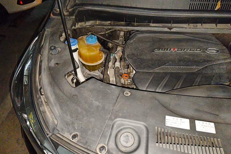 Used GAC Trumpchi M8 2021 Lingxiu Series 390T Ultimate Edition Engine Bay Right