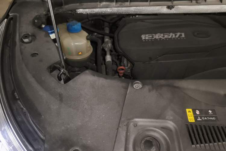 Used GAC Trumpchi M8 2021 Lingxiu Series 390T Ultimate Edition Engine Bay Right