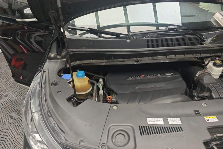 Used GAC Trumpchi M8 2021 Master Series 390T Ultimate Edition Engine Bay Right