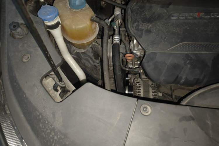 Used GAC Trumpchi M8 2021 Lingxiu Series 390T Deluxe Edition Engine Bay Right