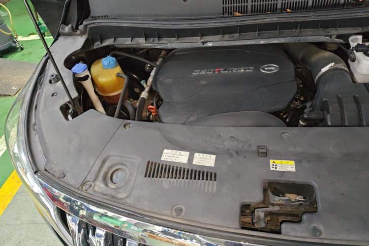 Used GAC Trumpchi M8 2021 Lingxiu Series 390T Deluxe Edition Engine Bay Right