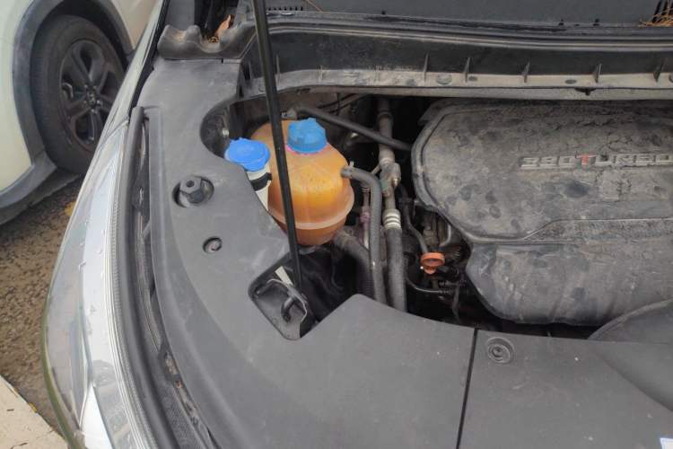 Used GAC Trumpchi M8 2021 Lingxiu Series 390T Flagship Edition Engine Bay Right