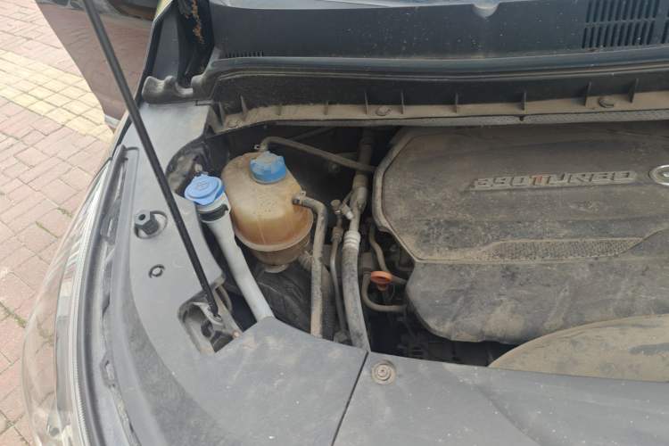 Used GAC Trumpchi M8 2021 Lingxiu Series 390T Deluxe Edition Engine Bay Right