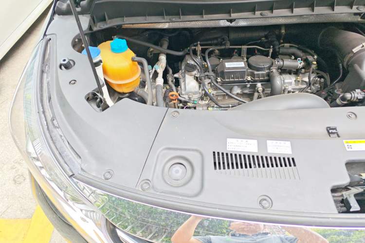 Used GAC Trumpchi M8 2021 Lingxiu Series 390T Ultimate Edition Engine Bay Right