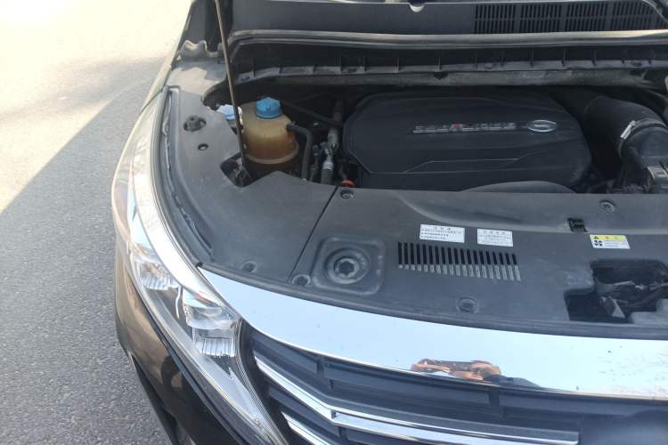 Used GAC Trumpchi M8 2021 Lingxiu Series 390T Deluxe Edition Engine Bay Right