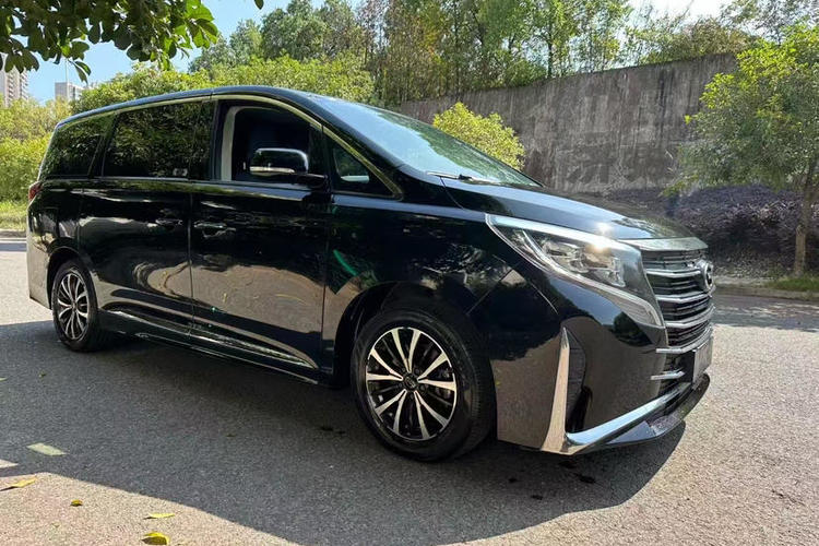 Used GAC Trumpchi M8 2021 Lingxiu Series 390T Deluxe Edition Exterior 2