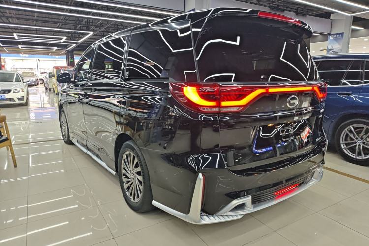 Used GAC Trumpchi M8 2021 Master Series 390T Ultimate Edition Exterior 2