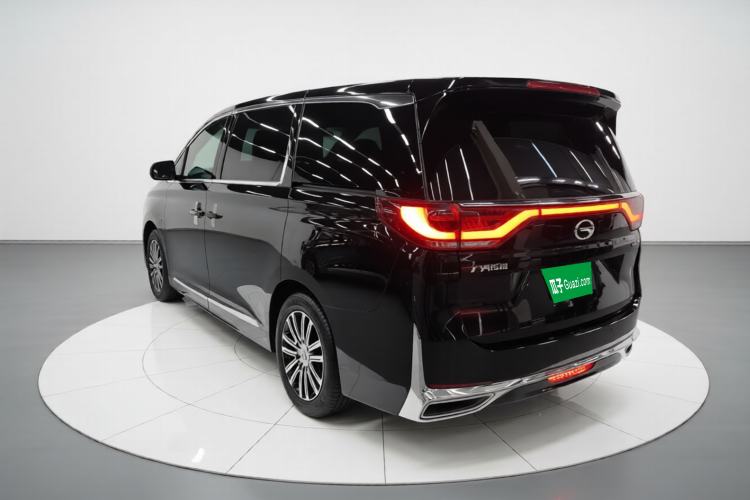 Used GAC Trumpchi M8 2021 Lingxiu Series 390T Supreme Wellness Edition Exterior 3