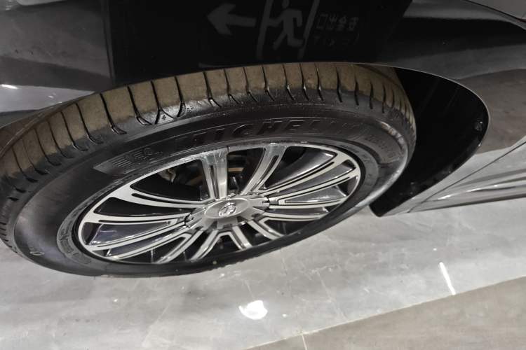 Used GAC Trumpchi M8 2021 Lingxiu Series 390T Ultimate Edition Exterior 3