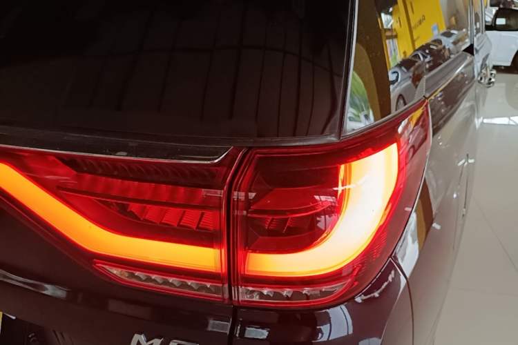 Used GAC Trumpchi M8 2021 Lingxiu Series 390T Deluxe Edition Exterior 3