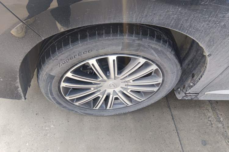 Used GAC Trumpchi M8 2021 Lingxiu Series 390T Ultimate Edition Exterior 4