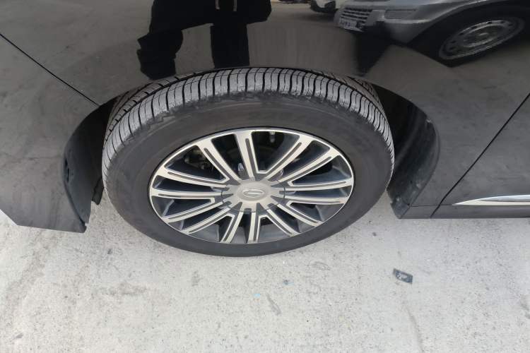 Used GAC Trumpchi M8 2021 Lingxiu Series 390T Deluxe Edition Exterior 4