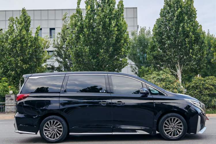 Used GAC Trumpchi M8 2021 Master Series 390T Ultimate Edition Exterior 4