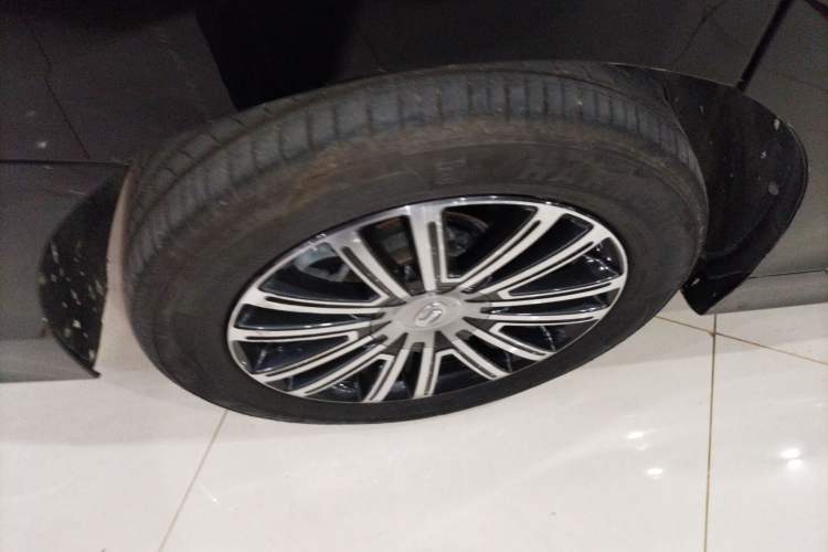 Used GAC Trumpchi M8 2021 Lingxiu Series 390T Deluxe Edition Exterior 5