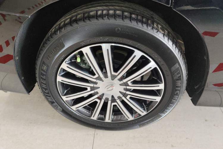 Used GAC Trumpchi M8 2021 Lingxiu Series 390T Deluxe Edition Exterior 5