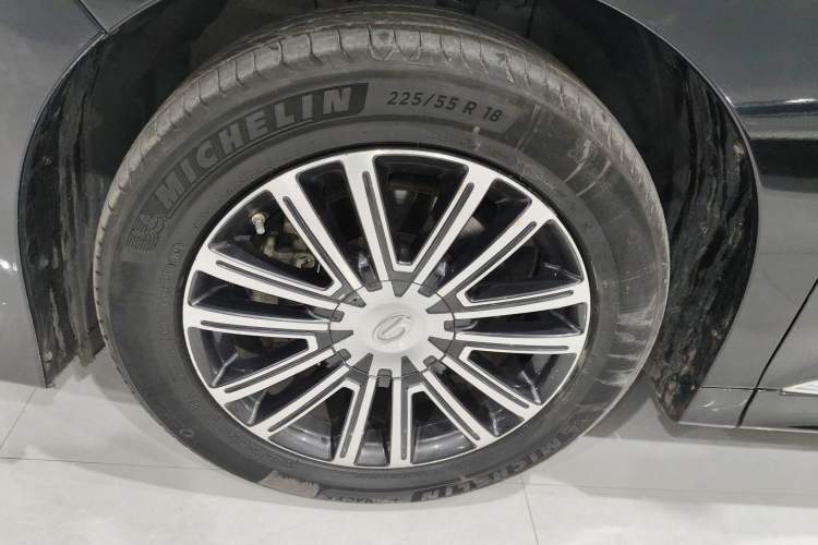 Used GAC Trumpchi M8 2021 Lingxiu Series 390T Ultimate Edition Exterior 7
