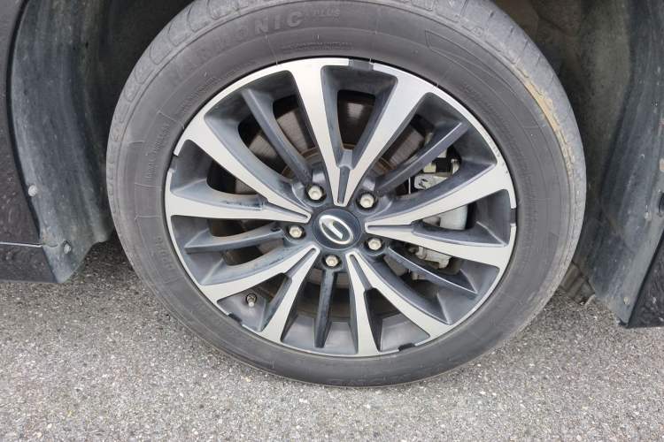 Used GAC Trumpchi M8 2021 Lingxiu Series 390T Luxury Edition Exterior 7