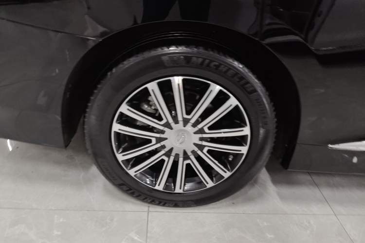 Used GAC Trumpchi M8 2021 Lingxiu Series 390T Supreme Wellness Edition Exterior 8