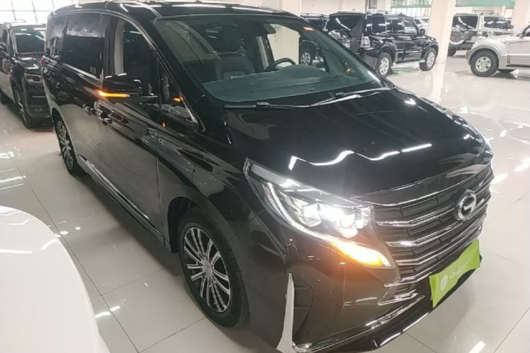 Used GAC Trumpchi M8 2021 Lingxiu Series 390T Ultimate Edition Front Right 45 Deg