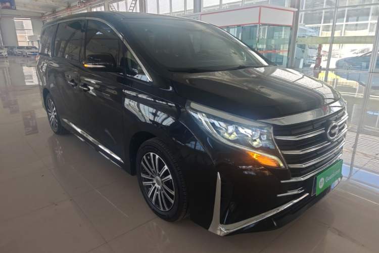 Used GAC Trumpchi M8 2021 Lingxiu Series 390T Deluxe Edition Front Right 45 Deg