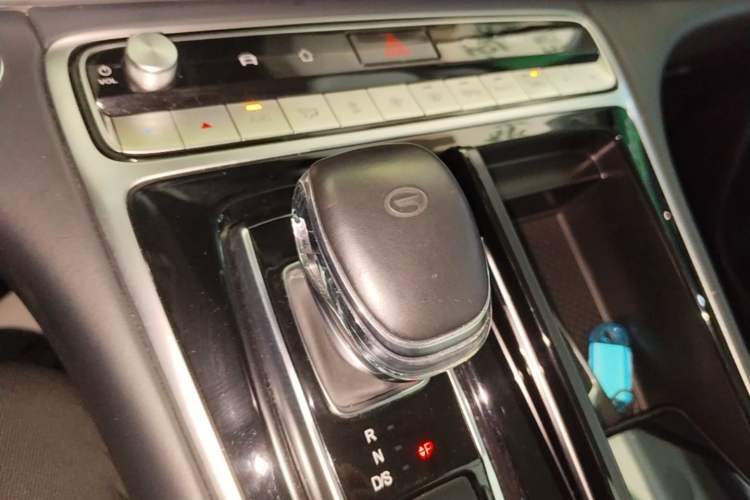 Used GAC Trumpchi M8 2021 Master Series 390T Four-Seat Deluxe Edition Gear Lever