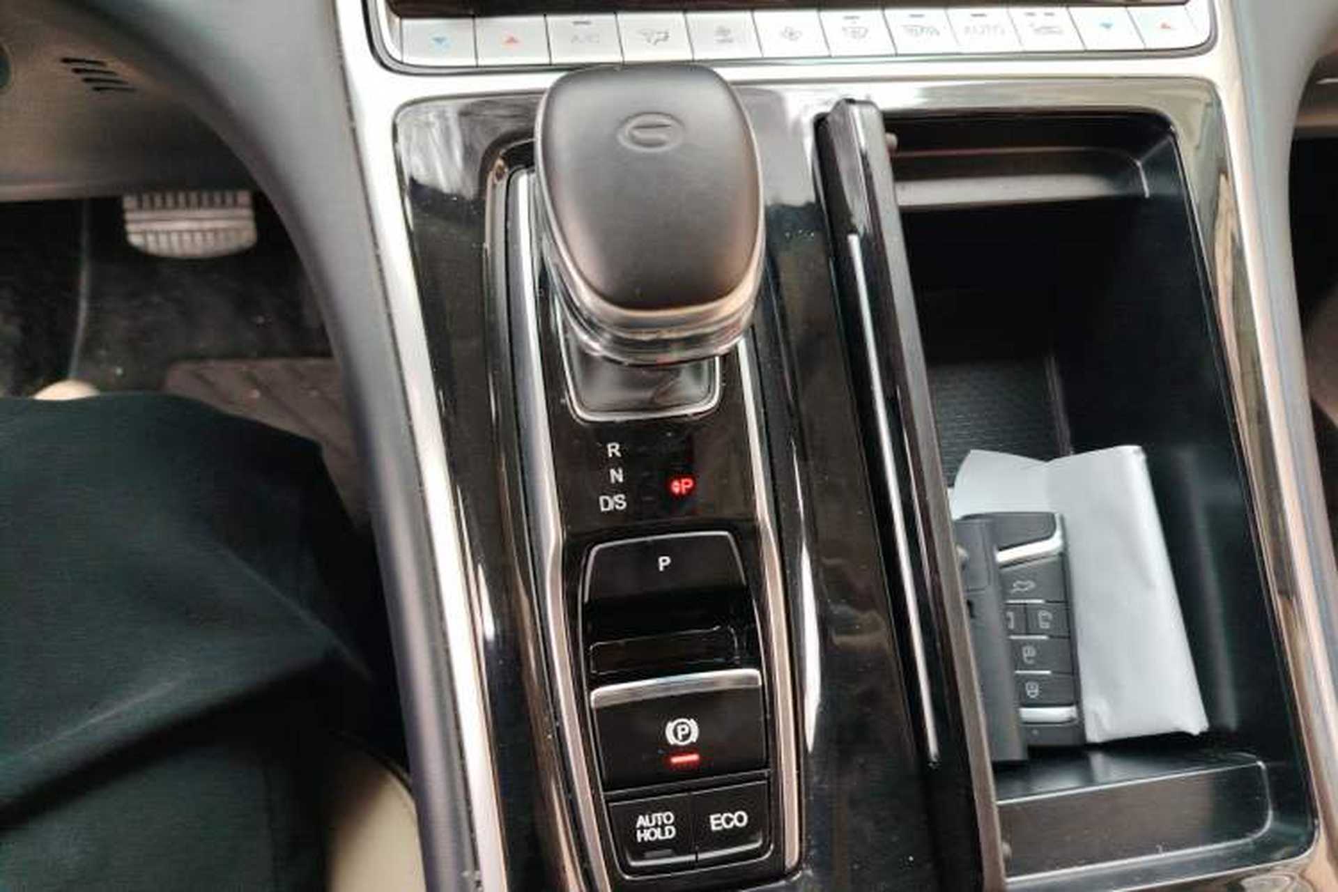 Used GAC Trumpchi M8 2021 Master Series 390T Four-Seat Glory Edition Gear Lever
