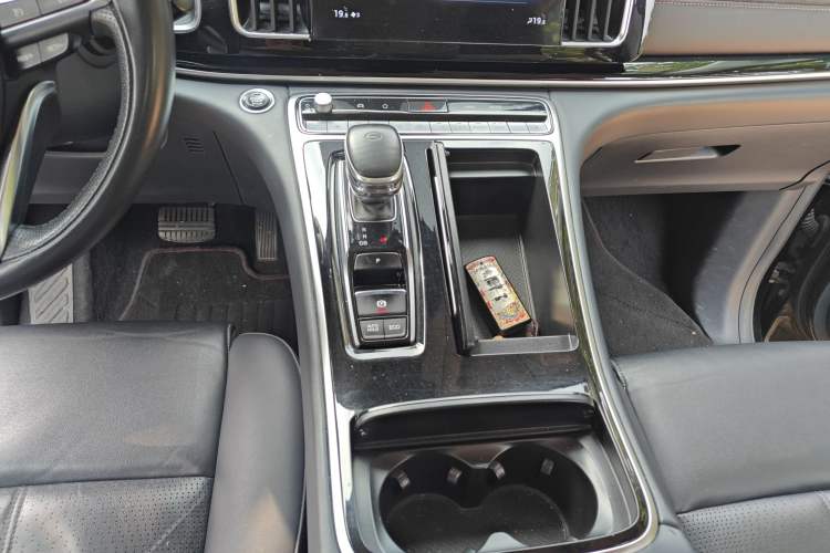 Used GAC Trumpchi M8 2021 Lingxiu Series 390T Deluxe Edition Gear Lever