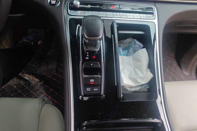 Used GAC Trumpchi M8 2021 Lingxiu Series 390T Deluxe Edition Gear Lever
