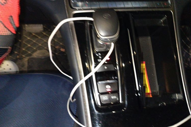 Used GAC Trumpchi M8 2021 Lingxiu Series 390T Deluxe Edition Gear Lever