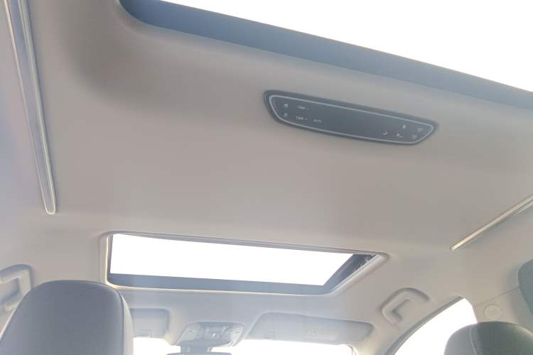 Used GAC Trumpchi M8 2021 Lingxiu Series 390T Ultimate Edition Headliner
