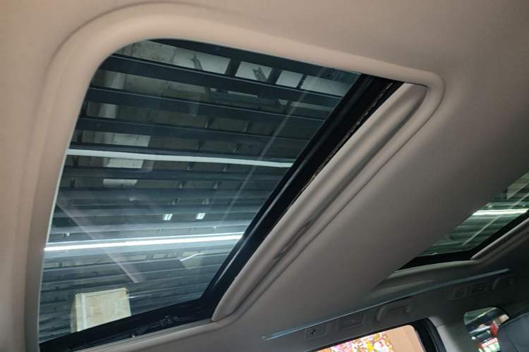 Used GAC Trumpchi M8 2021 Master Series 390T Ultimate Edition Headliner