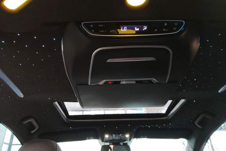 Used GAC Trumpchi M8 2021 Master Series 390T Ultimate Edition Headliner