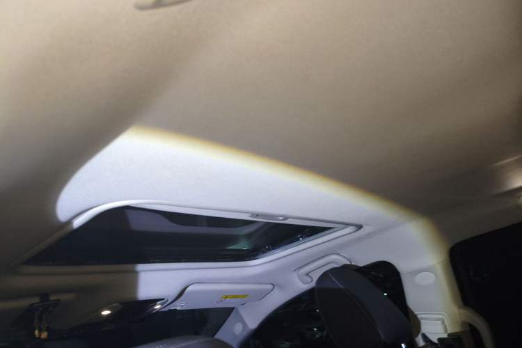 Used GAC Trumpchi M8 2021 Lingxiu Series 390T Deluxe Edition Headliner