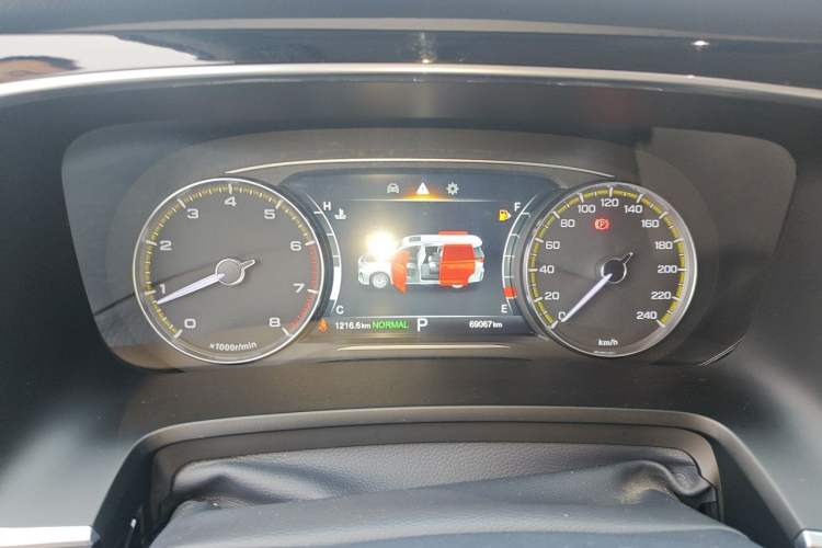 Used GAC Trumpchi M8 2021 Lingxiu Series 390T Deluxe Edition Instrument Cluster