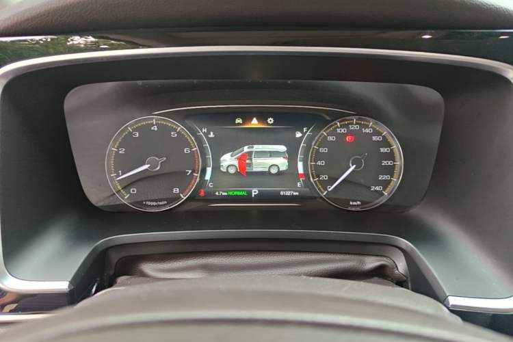Used GAC Trumpchi M8 2021 Revised Version Lingxiu Series 390T Luxury Edition Instrument Cluster