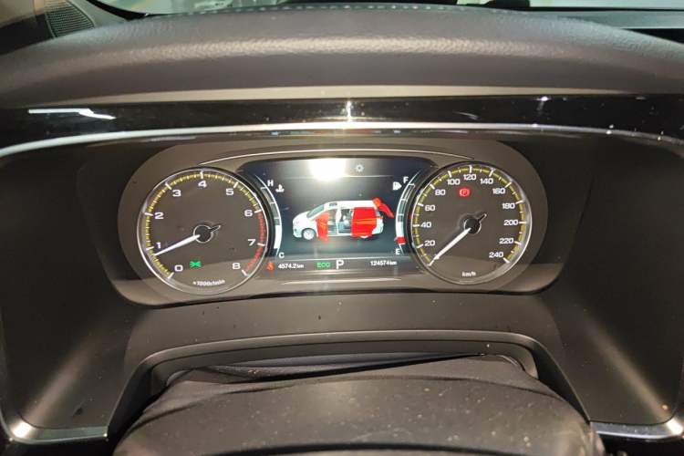 Used GAC Trumpchi M8 2021 Lingxiu Series 390T Deluxe Edition Instrument Cluster