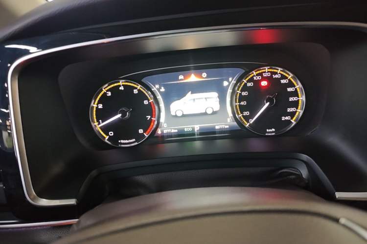 Used GAC Trumpchi M8 2021 Lingxiu Series 390T Deluxe Edition Instrument Cluster