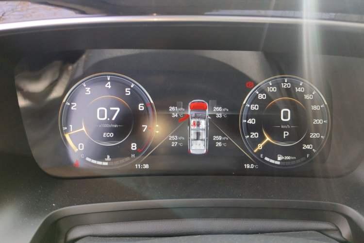 Used GAC Trumpchi M8 2021 Lingxiu Series 390T Deluxe Edition Instrument Cluster