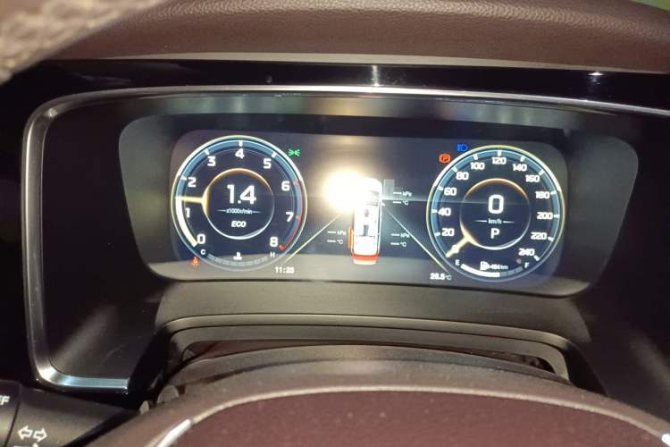 Used GAC Trumpchi M8 2021 Lingxiu Series 390T Ultimate Edition Instrument Cluster
