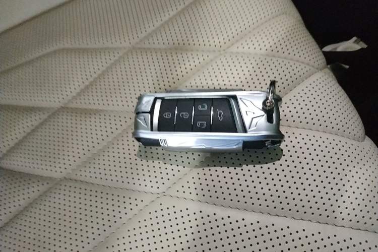 Used GAC Trumpchi M8 2021 Master Series 390T Four-Seat Glory Edition Interior 1