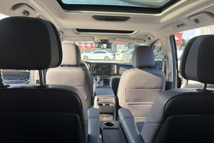 Used GAC Trumpchi M8 2021 Lingxiu Series 390T Ultimate Edition Interior 1
