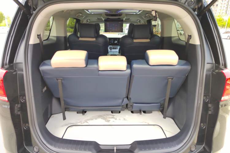 Used GAC Trumpchi M8 2021 Lingxiu Series 390T Deluxe Edition Interior 11