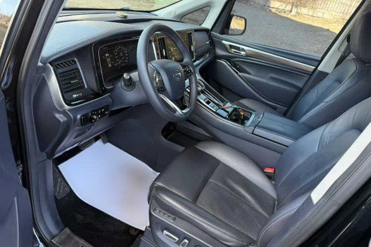Used GAC Trumpchi M8 2021 Lingxiu Series 390T Ultimate Edition Interior 2