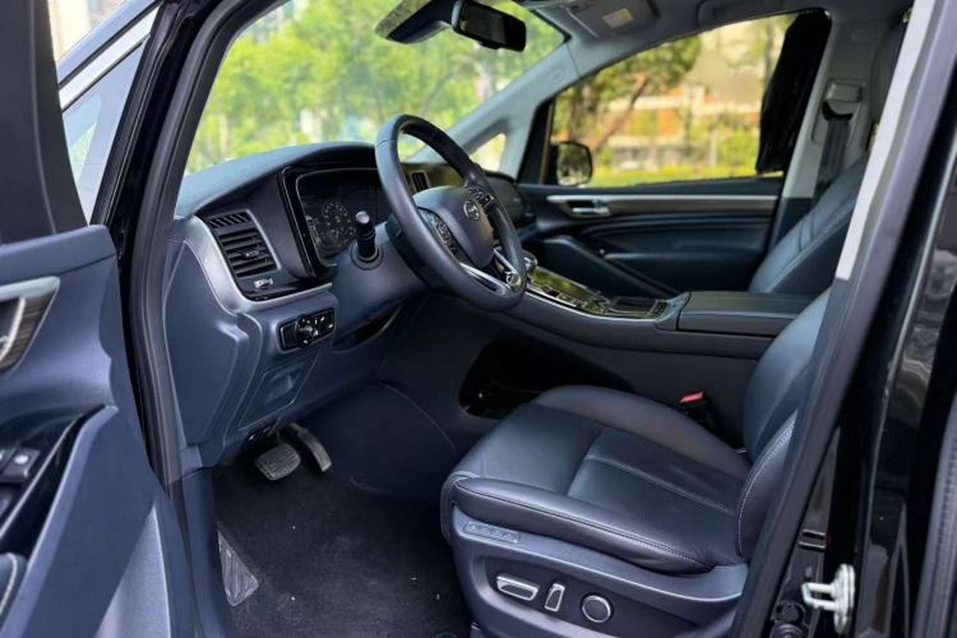 Used GAC Trumpchi M8 2021 Lingxiu Series 390T Ultimate Edition Interior 2