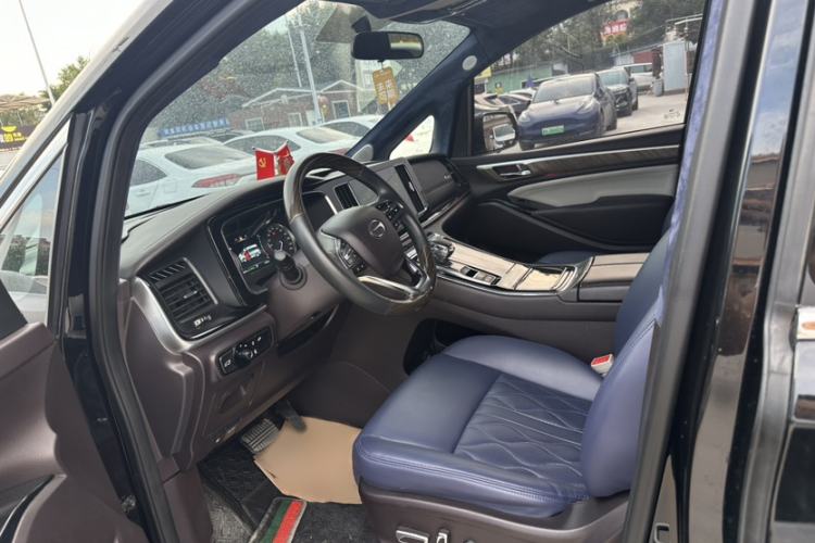 Used GAC Trumpchi M8 2021 Lingxiu Series 390T Deluxe Edition Interior 2