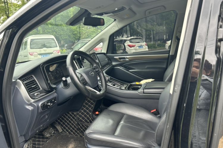 Used GAC Trumpchi M8 2021 Lingxiu Series 390T Deluxe Edition Interior 2