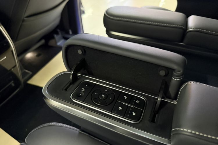 Used GAC Trumpchi M8 2021 Lingxiu Series 390T Ultimate Edition Interior 2